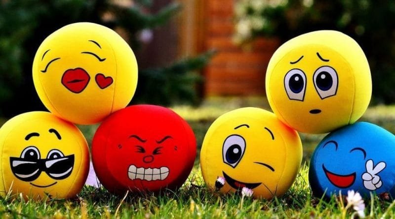 Gerenciando Emoções em Negociação: O Poder Oculto 2 Emoções: Por Que a Negociação Com Conta Real é Diferente da Conta Demo? - Forex Digital