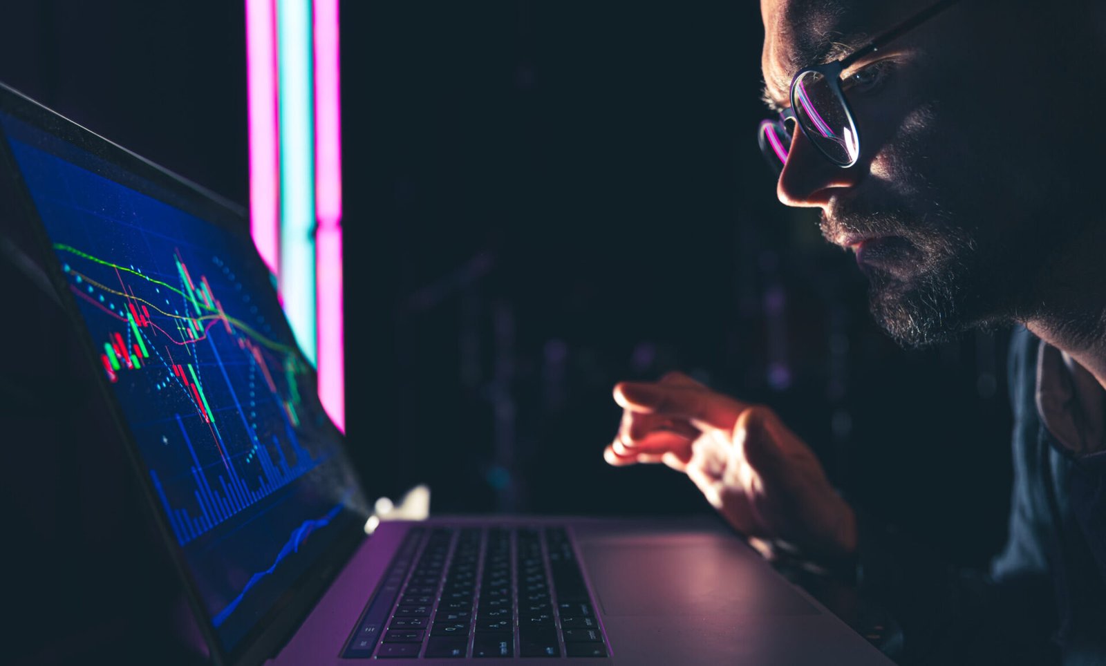 Opções Binárias vs Negociação Forex: Principais 11 Opções Binárias vs Negociação Forex: Principais