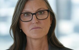 Cathie Wood A Visionária das Tecnologias Disruptivas